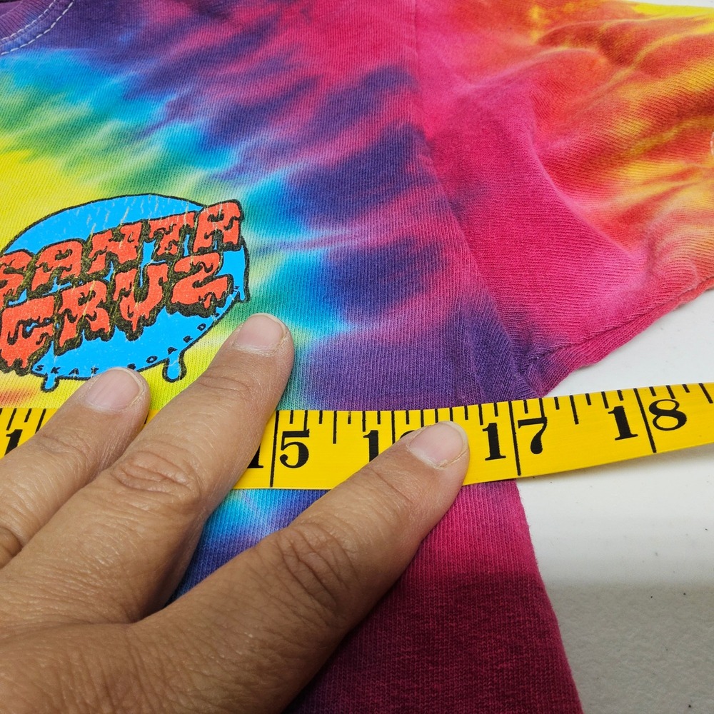 Santa Cruz T-Shirt Kids M 10/12 Multicolor Tie Dye Screaming Hand Graphic - Picture 8 of 11